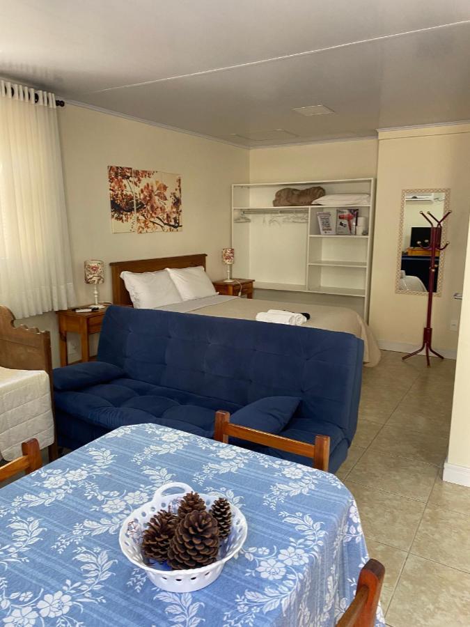 Bed and Breakfast Pousada Ipe Amarelo E Quinta Dos Medeiros Грамаду Экстерьер фото